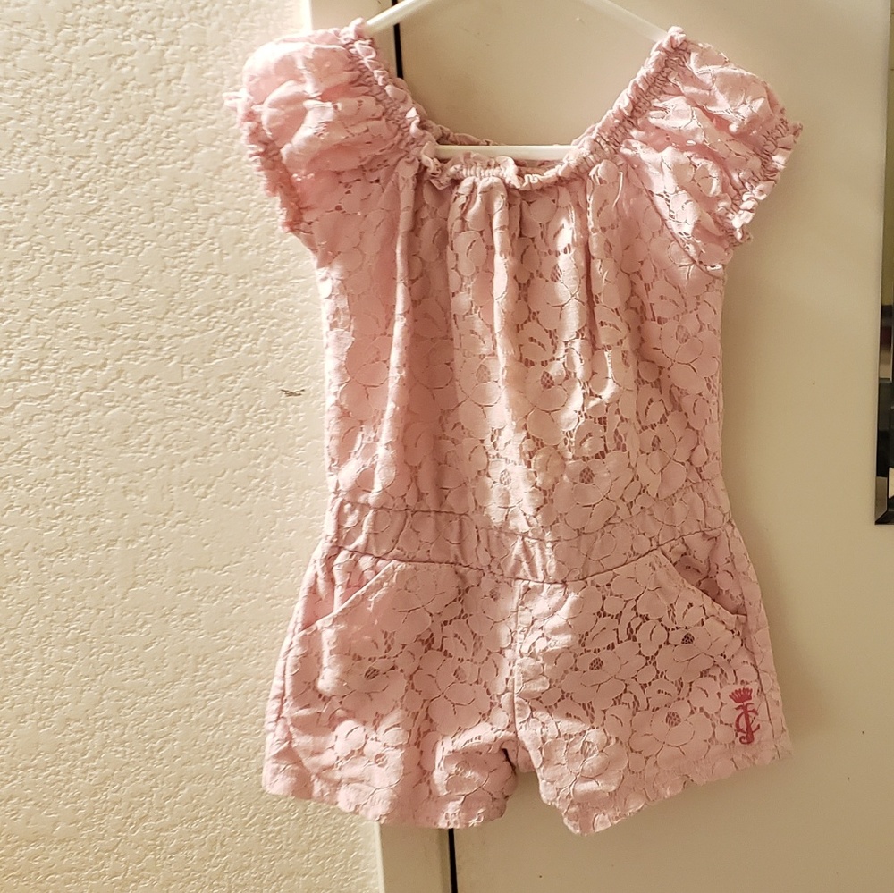 Lace pink romper